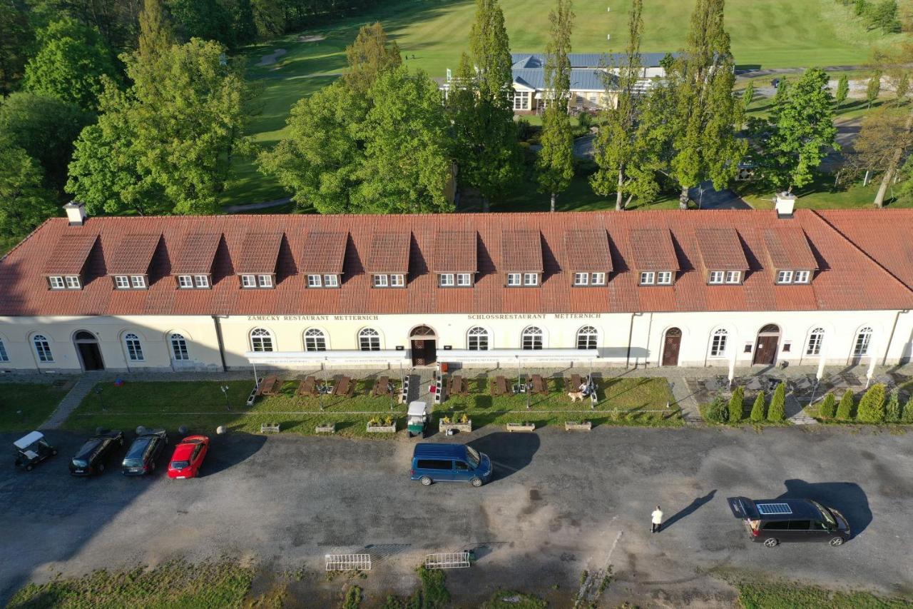 Zámecký hotel Metternich Velka Hledsebe Exterior foto